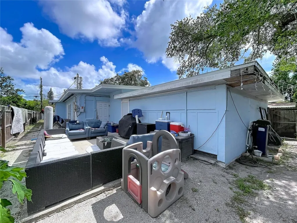 801 51st Avenue S St Petersburg FL 33705