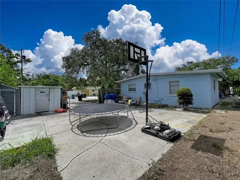 801 51st Avenue S St Petersburg FL 33705