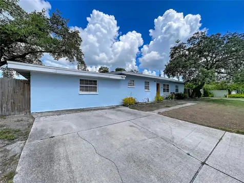 801 51st Avenue S St Petersburg FL 33705