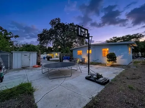 801 51st Avenue S St Petersburg FL 33705