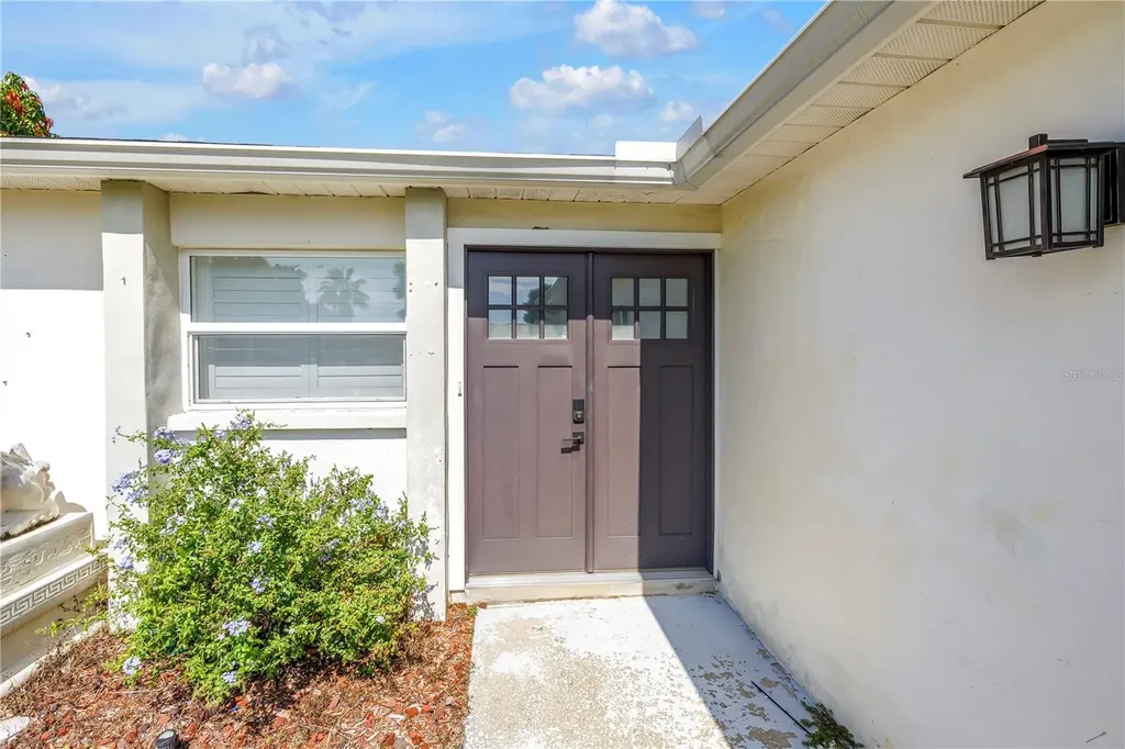 3216 Pine Haven Drive Clearwater FL 33761