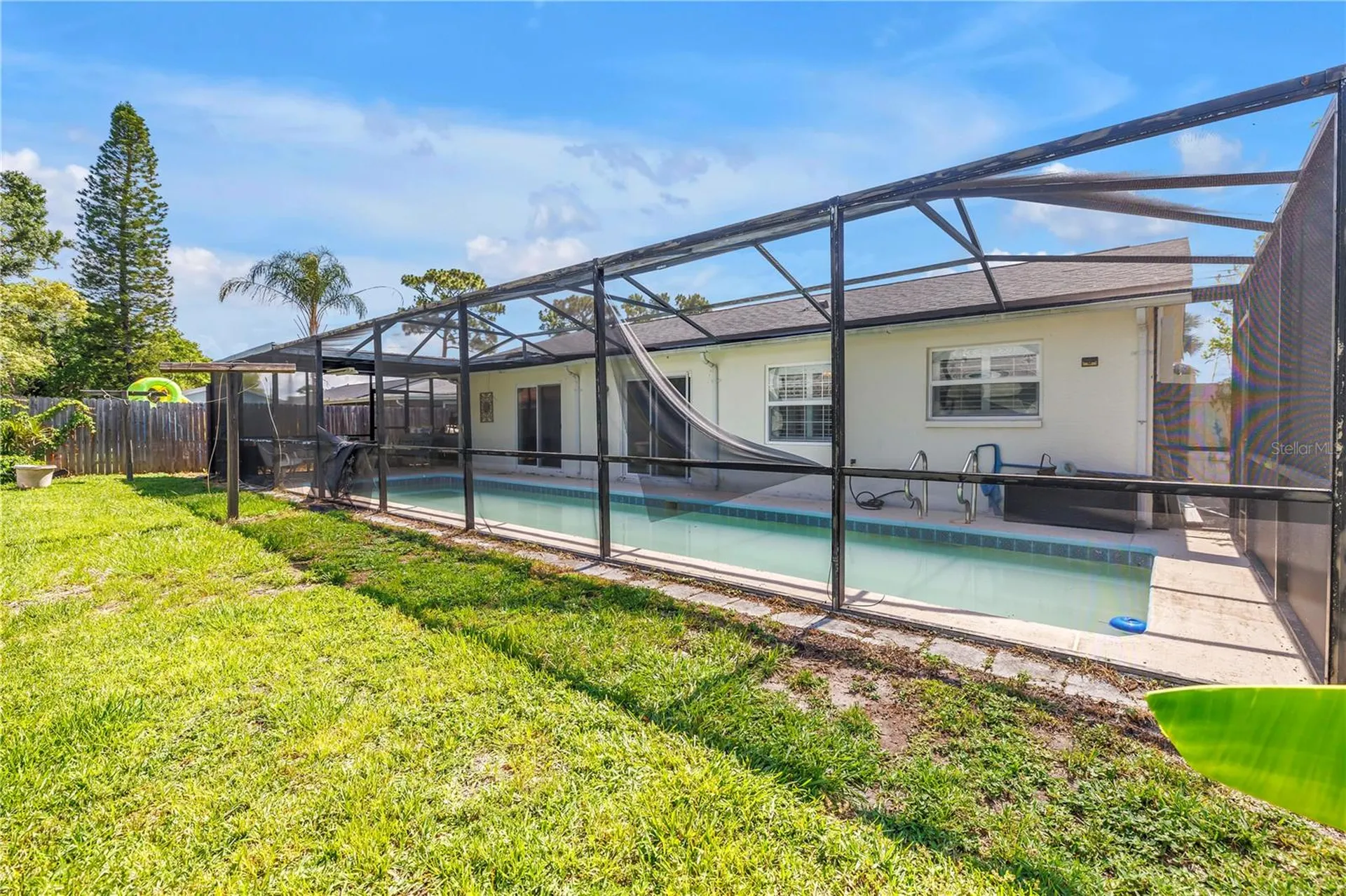 3216 Pine Haven Drive Clearwater FL 33761