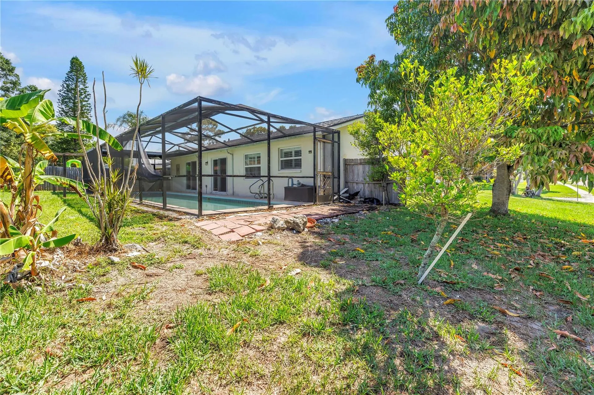 3216 Pine Haven Drive Clearwater FL 33761
