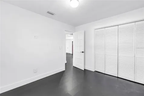 3216 Pine Haven Drive Clearwater FL 33761