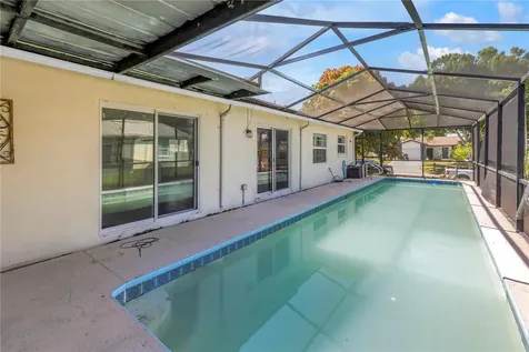 3216 Pine Haven Drive Clearwater FL 33761