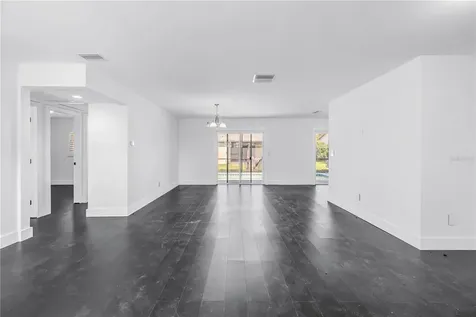 3216 Pine Haven Drive Clearwater FL 33761