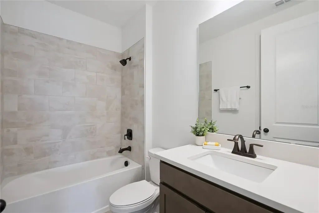 10020 Ballast Drive Orlando FL 32827