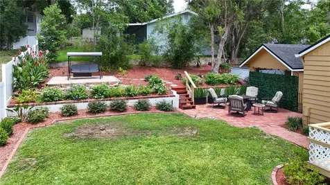 102 N Clayton Street Mount Dora FL 32757