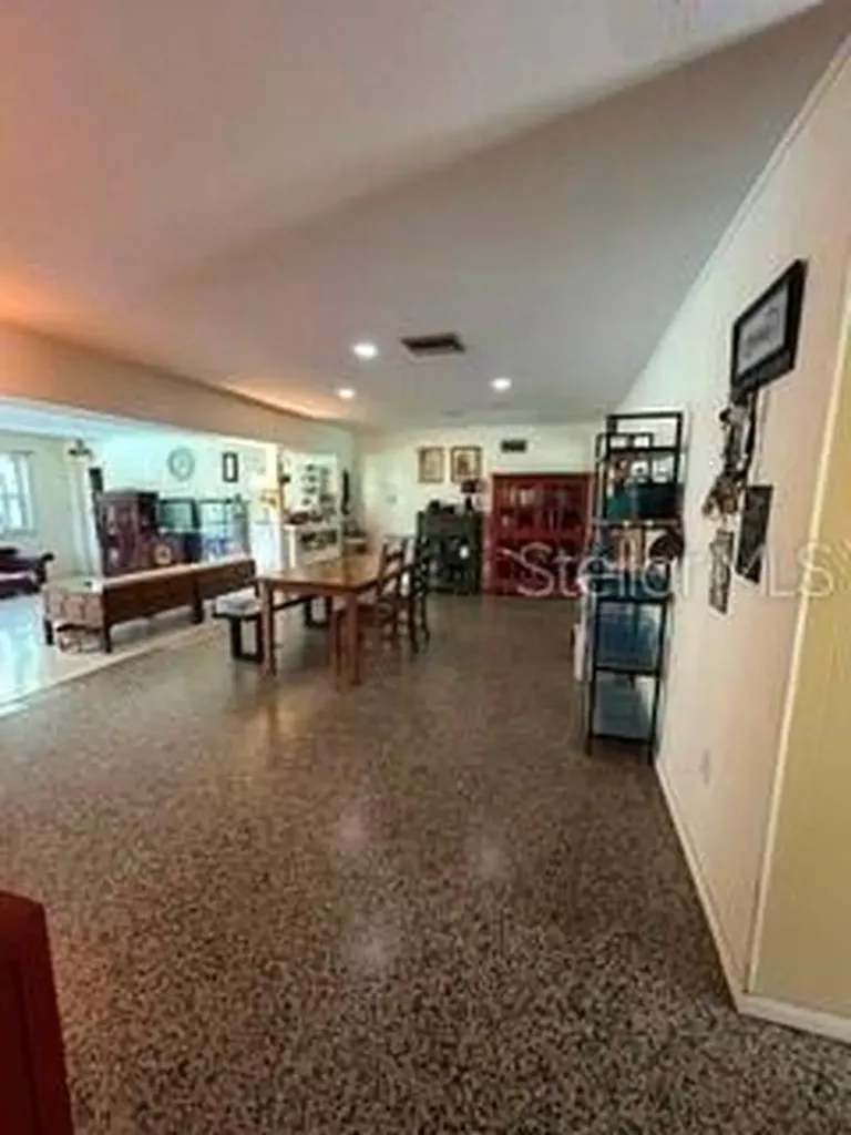 5112 E 122nd Avenue Tampa FL 33617