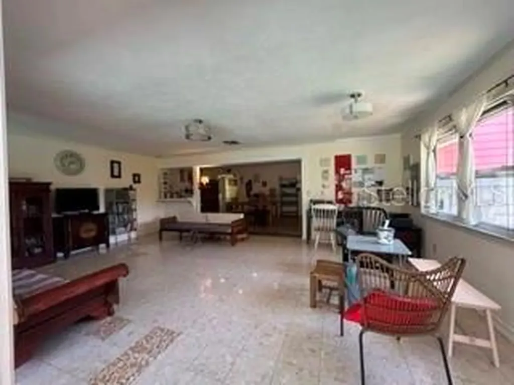 5112 E 122nd Avenue Tampa FL 33617