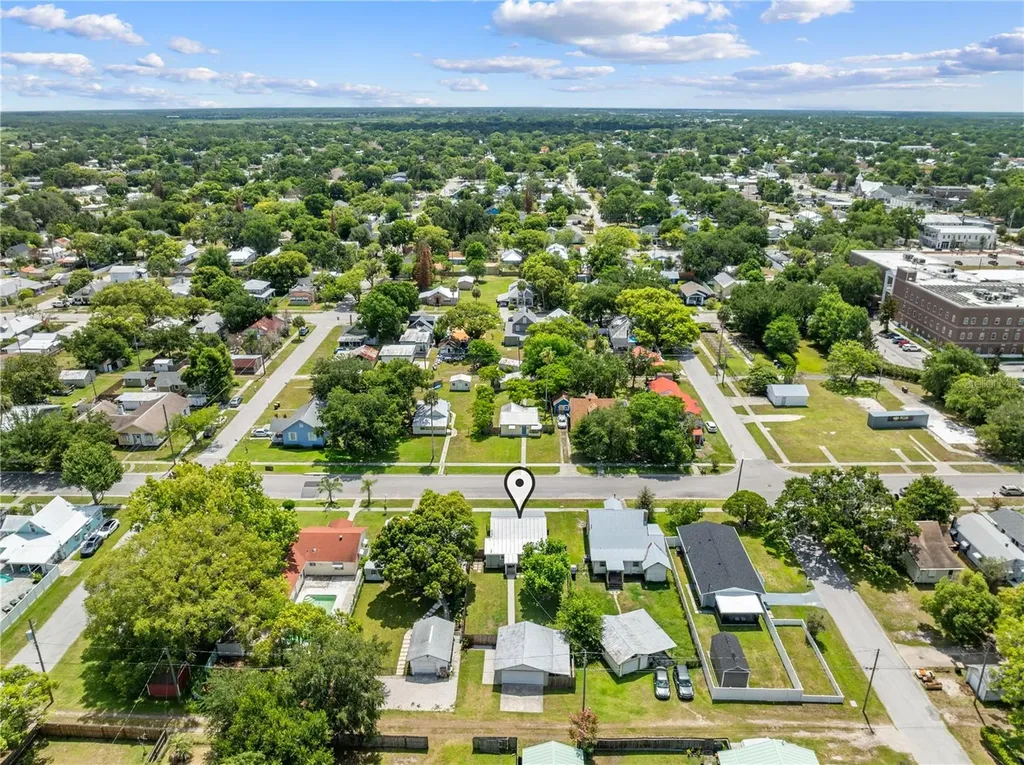 714 Massachusetts Avenue St Cloud FL 34769
