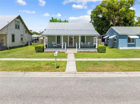 714 Massachusetts Avenue St Cloud FL 34769