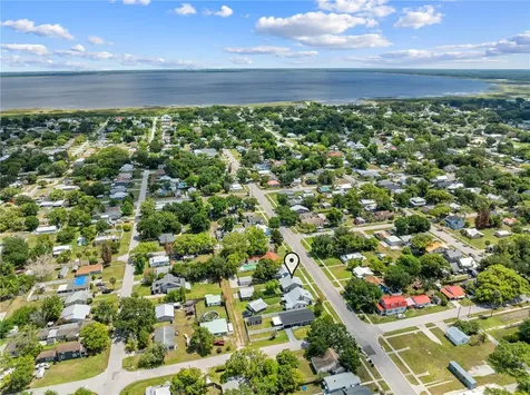 714 Massachusetts Avenue St Cloud FL 34769