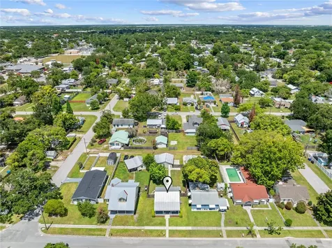 714 Massachusetts Avenue St Cloud FL 34769