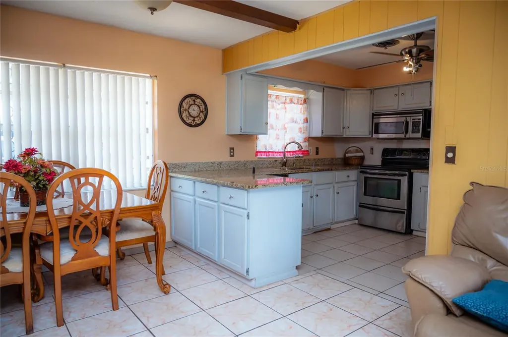 2705 Sheringham Road Orlando FL 32808