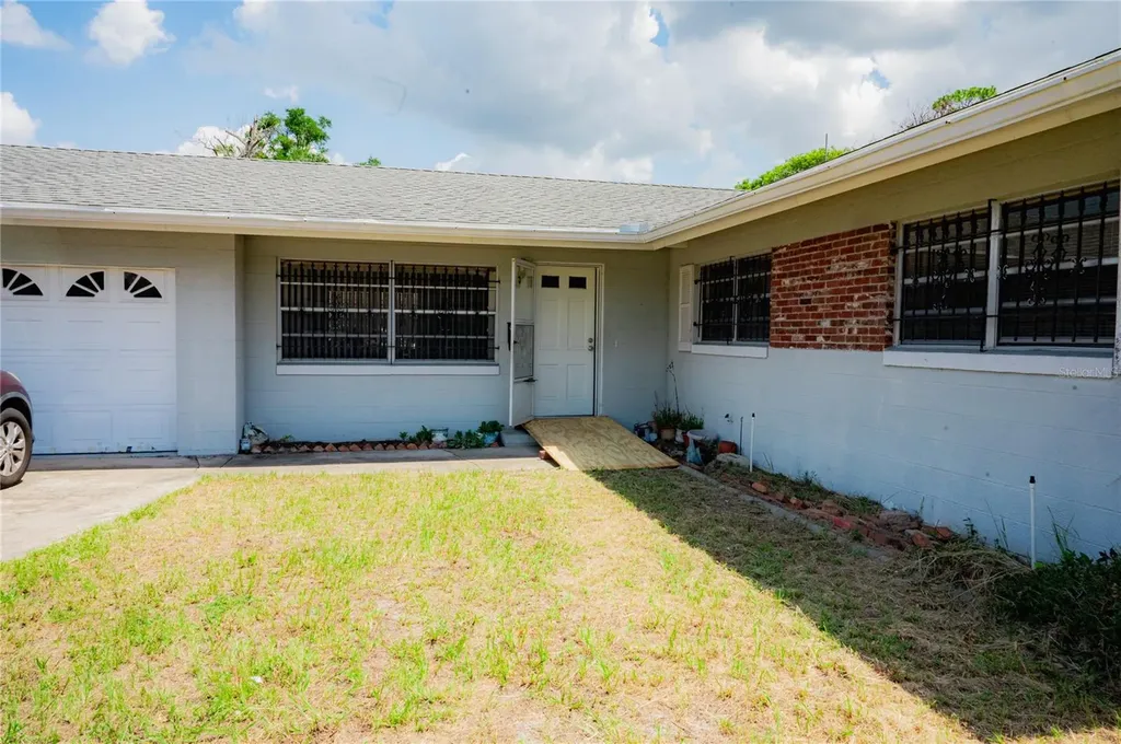 2705 Sheringham Road Orlando FL 32808