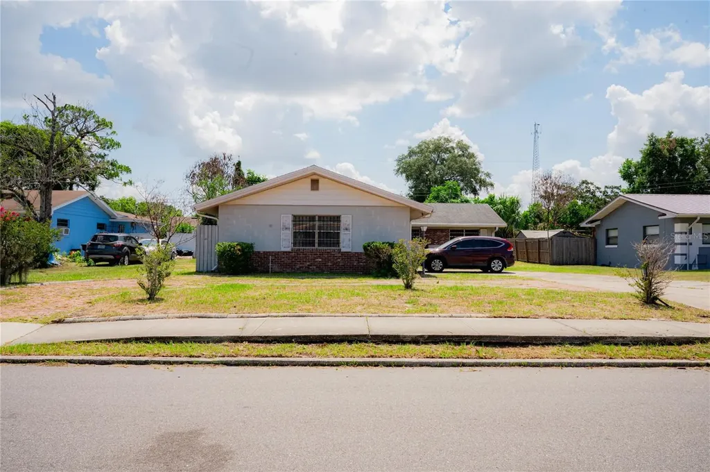 2705 Sheringham Road Orlando FL 32808