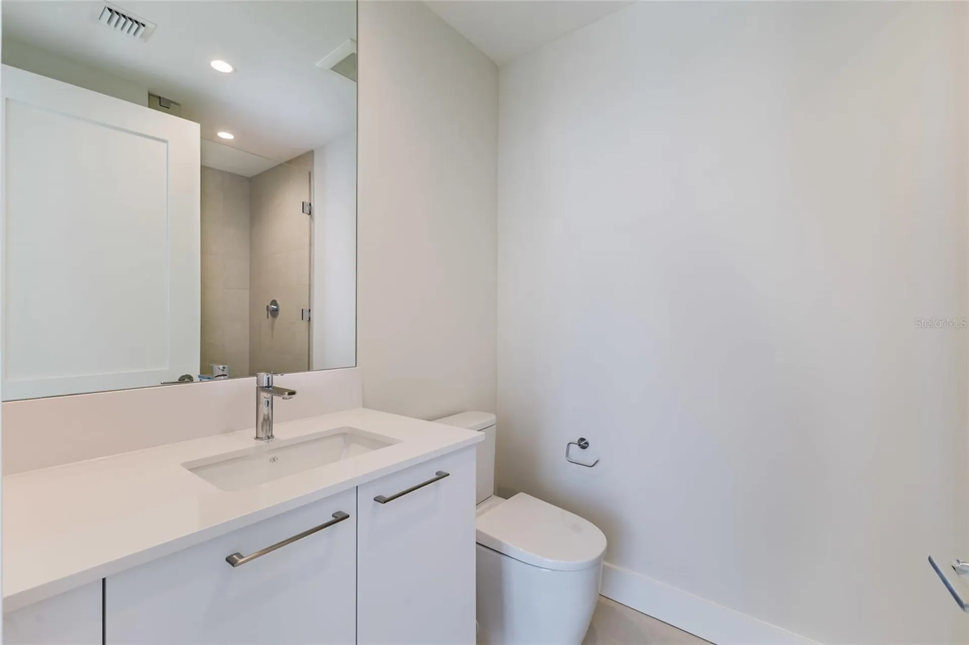 275 1st Avenue S St Petersburg FL 33701