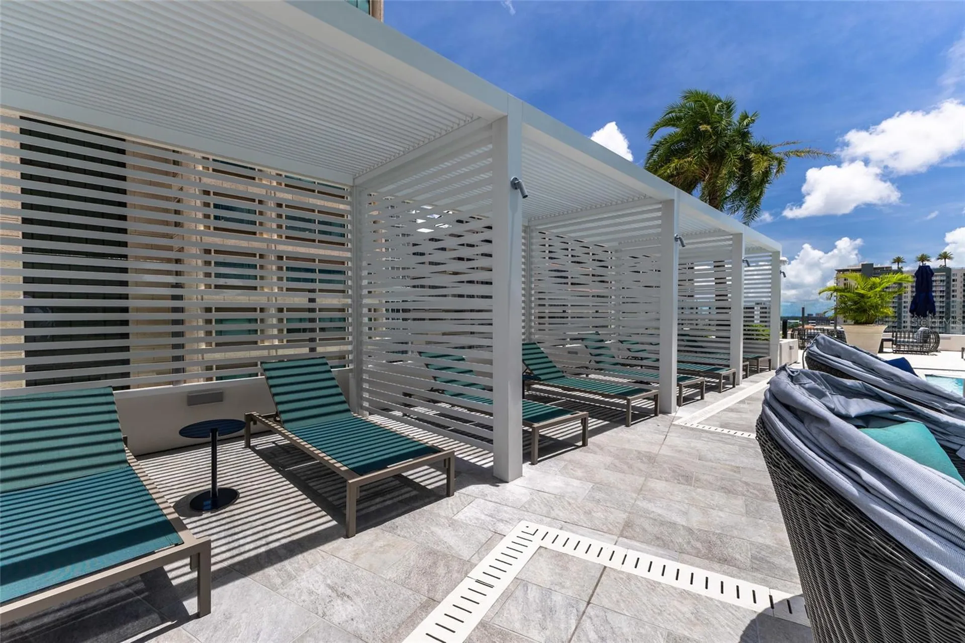 275 1st Avenue S St Petersburg FL 33701
