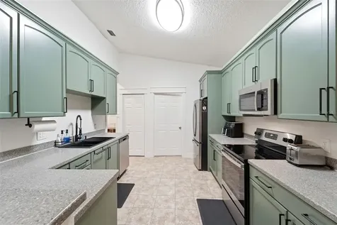 2006 E Harding Street Orlando FL 32806