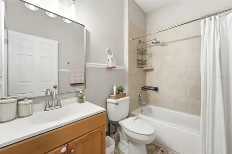 2006 E Harding Street Orlando FL 32806