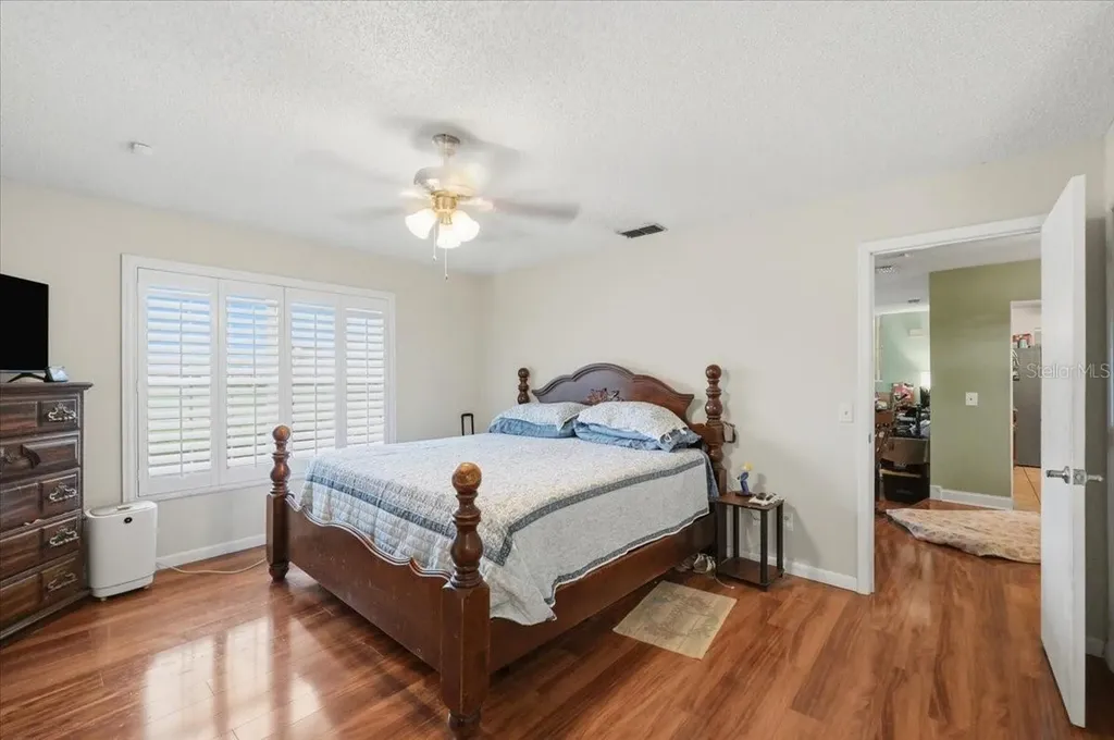 137 Wood Hall Drive Mulberry FL 33860