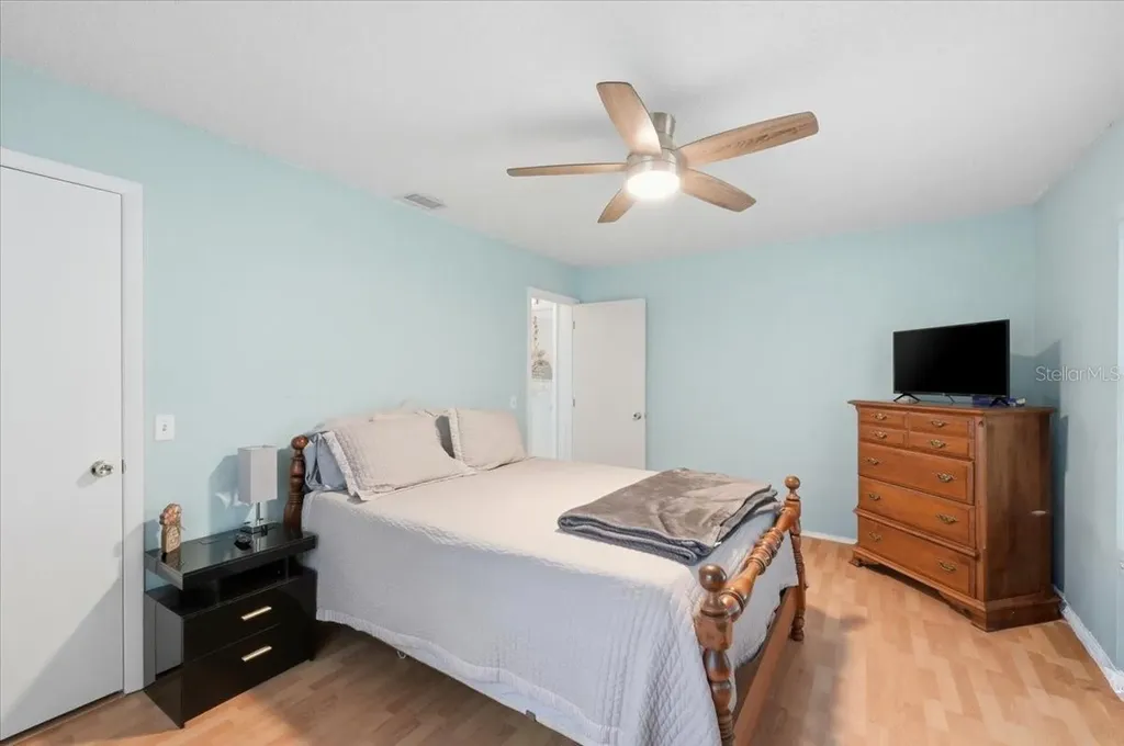 137 Wood Hall Drive Mulberry FL 33860