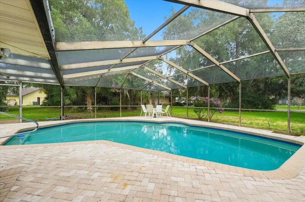 137 Wood Hall Drive Mulberry FL 33860