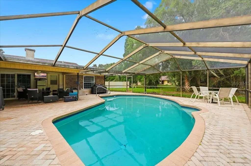 137 Wood Hall Drive Mulberry FL 33860