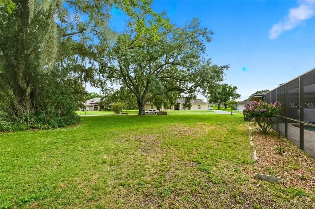 137 Wood Hall Drive Mulberry FL 33860