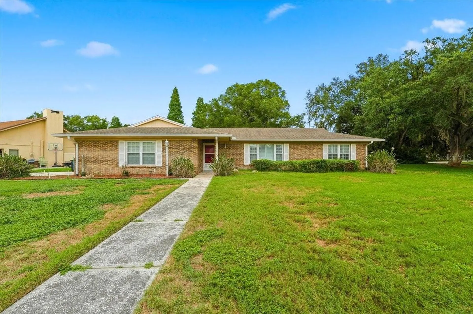 137 Wood Hall Drive Mulberry FL 33860