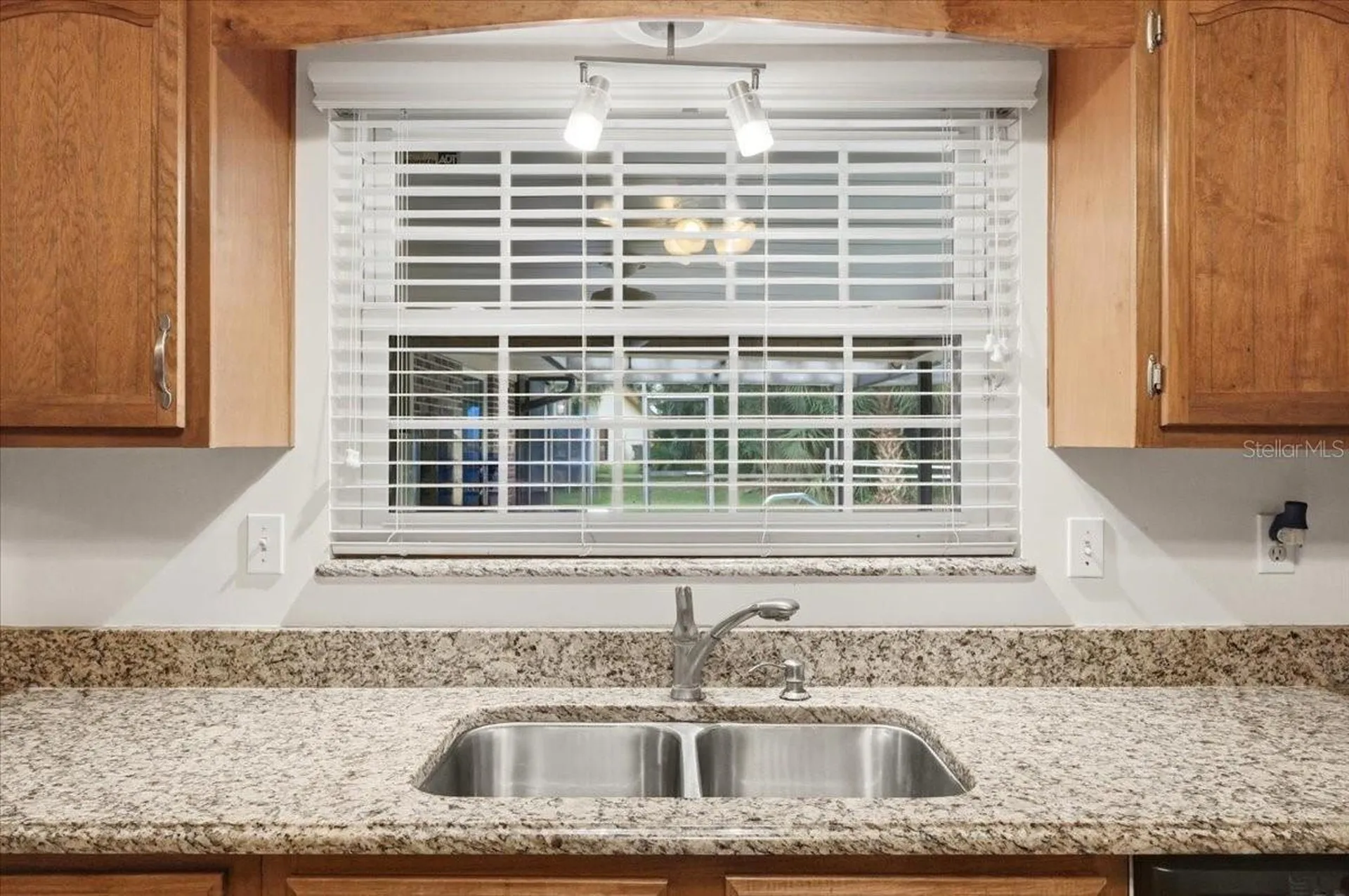 137 Wood Hall Drive Mulberry FL 33860