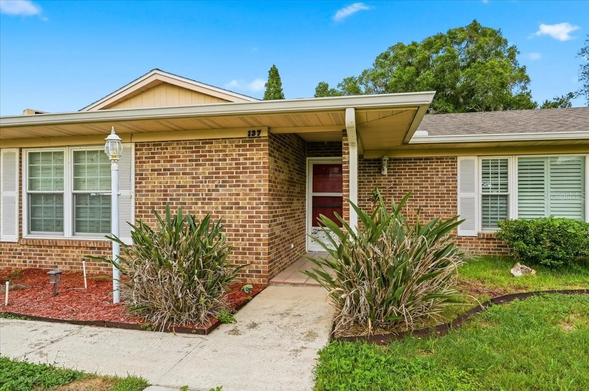 137 Wood Hall Drive Mulberry FL 33860