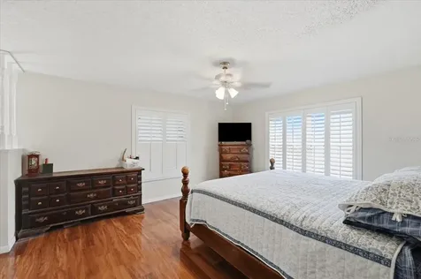 137 Wood Hall Drive Mulberry FL 33860