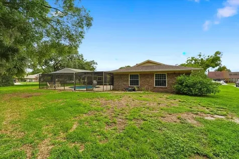 137 Wood Hall Drive Mulberry FL 33860