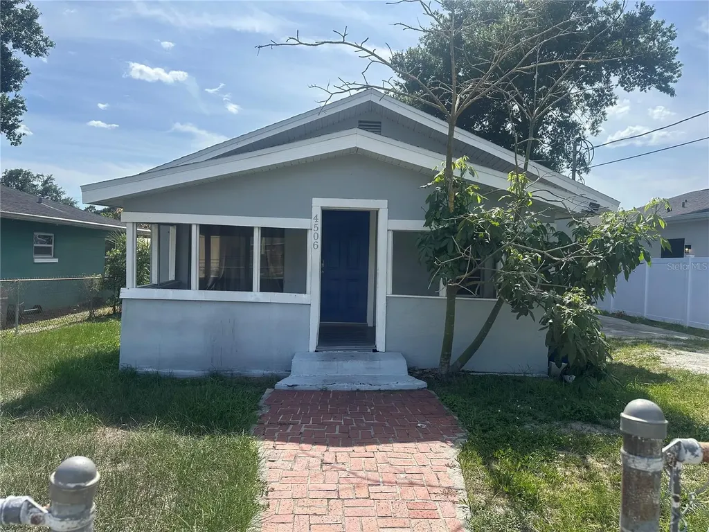 4506 N 42nd Street Tampa FL 33610