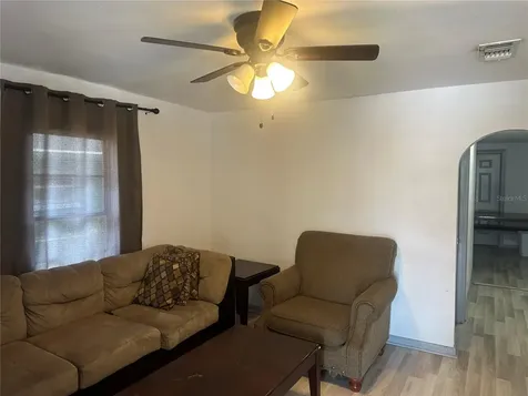 4506 N 42nd Street Tampa FL 33610
