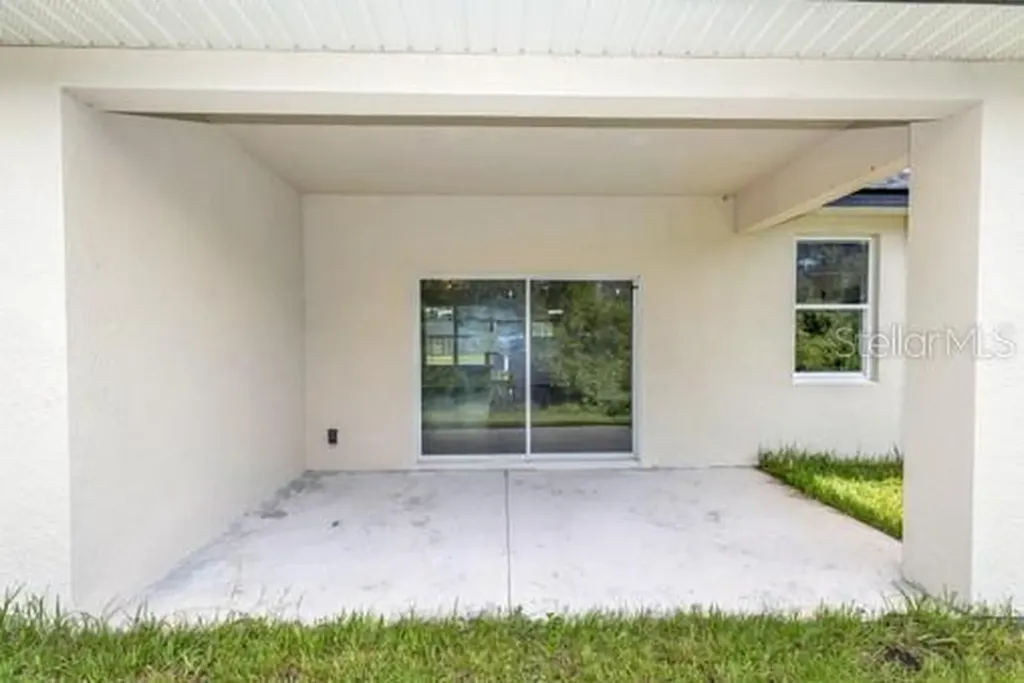 2524 Maximus Court Deltona FL 32738