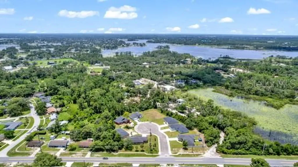 2524 Maximus Court Deltona FL 32738