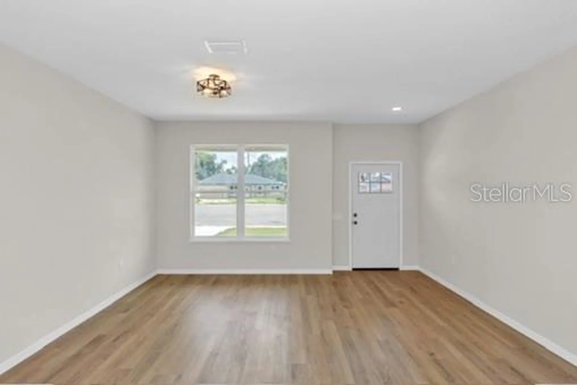 2524 Maximus Court Deltona FL 32738