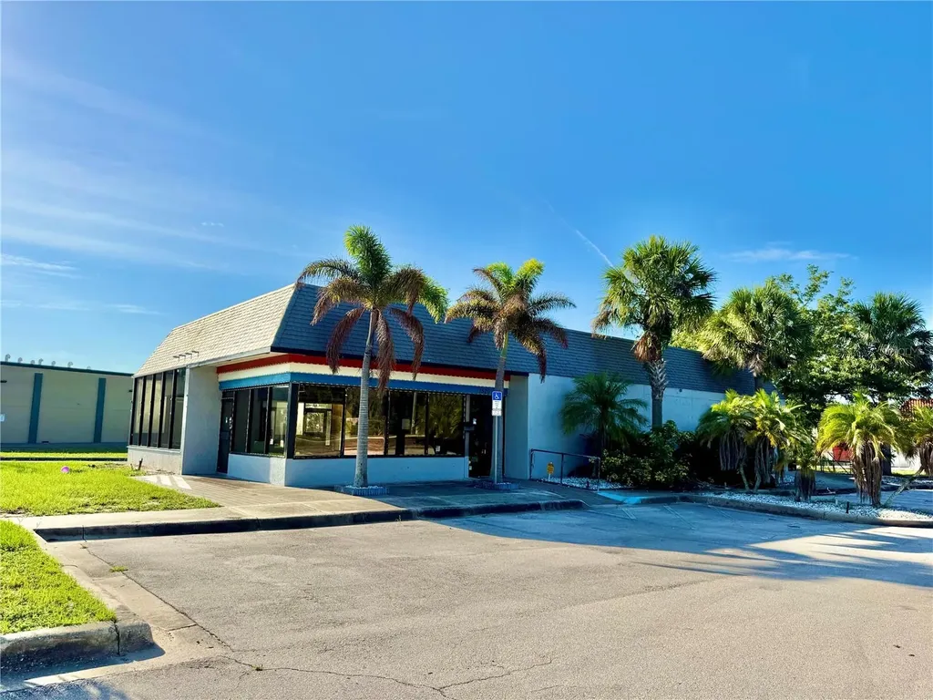 1520 Lakeview Drive Sebring FL 33870