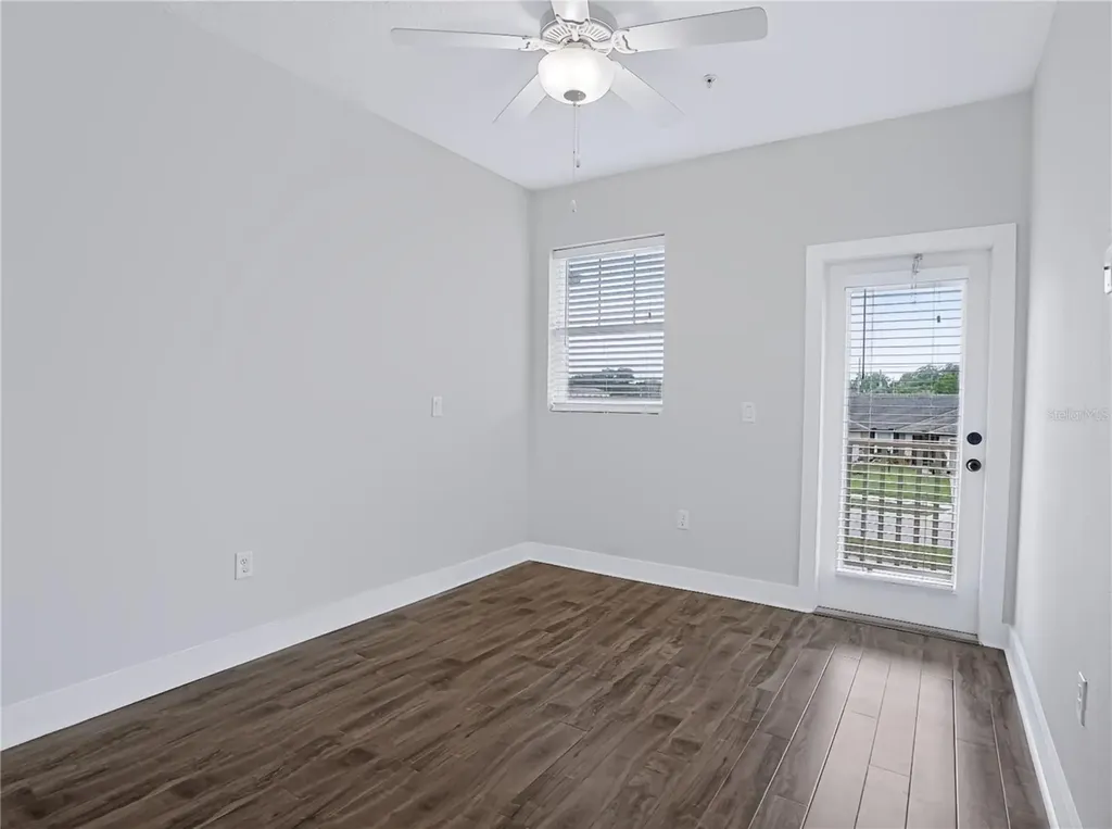 2233R E Kaley Avenue Orlando FL 32806