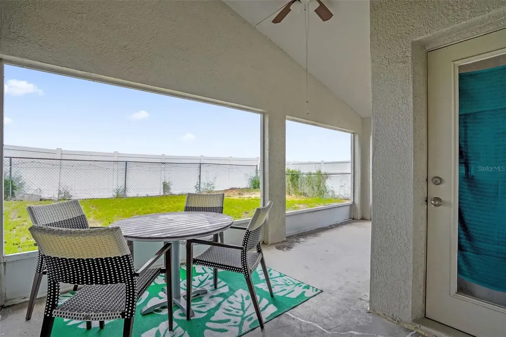 102 Saffron Way Kissimmee FL 34758