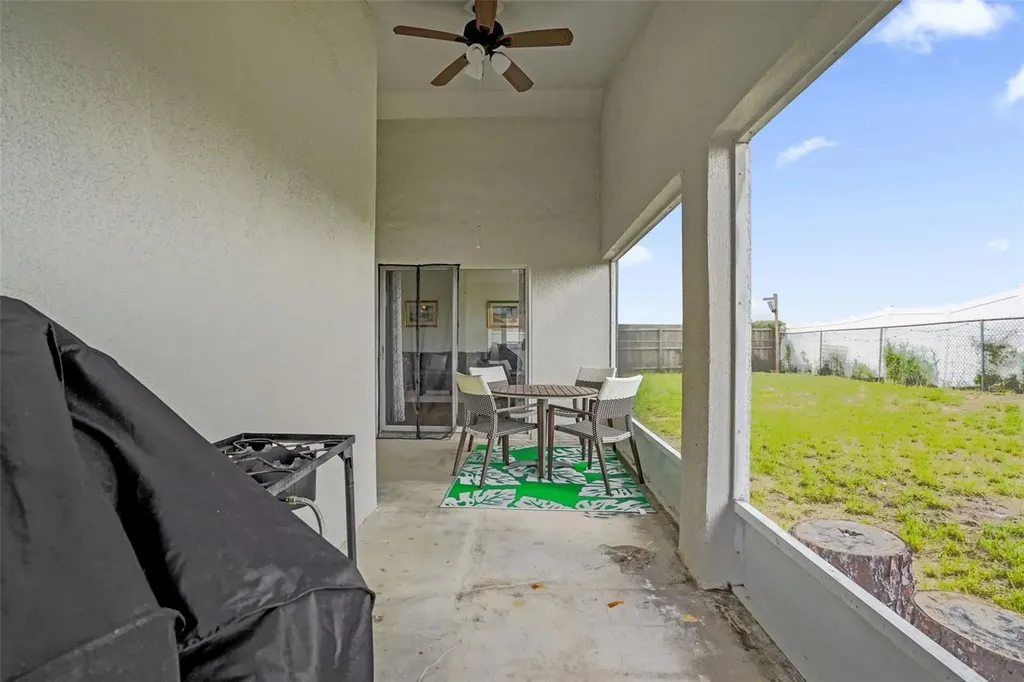 102 Saffron Way Kissimmee FL 34758