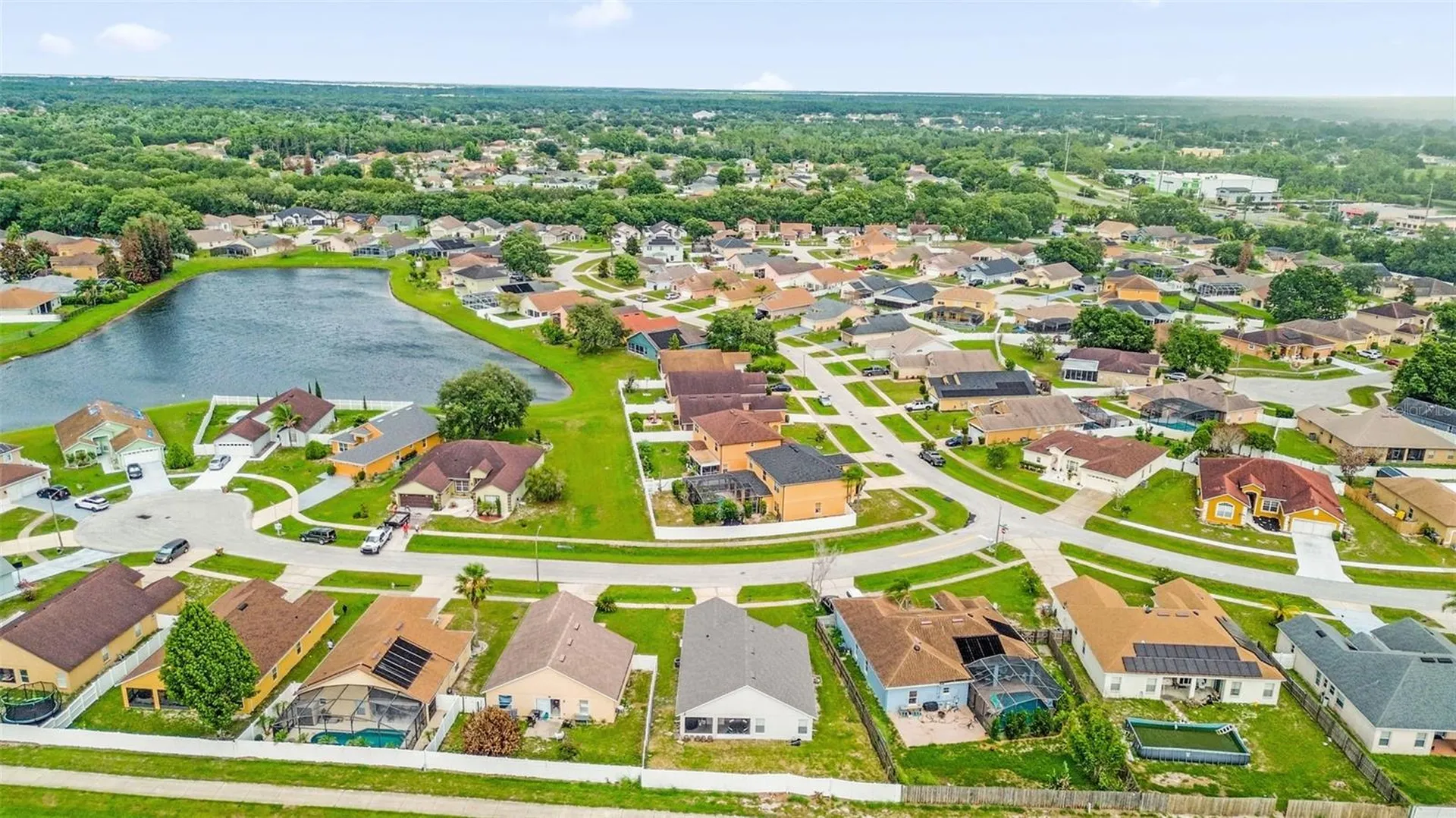 102 Saffron Way Kissimmee FL 34758