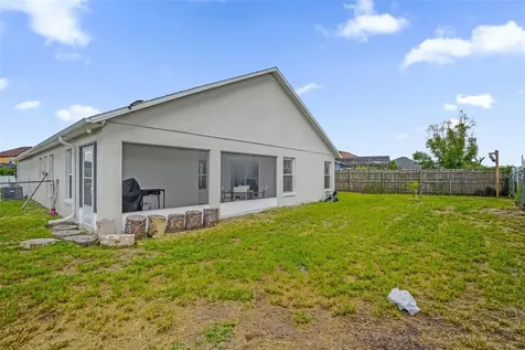 102 Saffron Way Kissimmee FL 34758