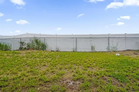 102 Saffron Way Kissimmee FL 34758