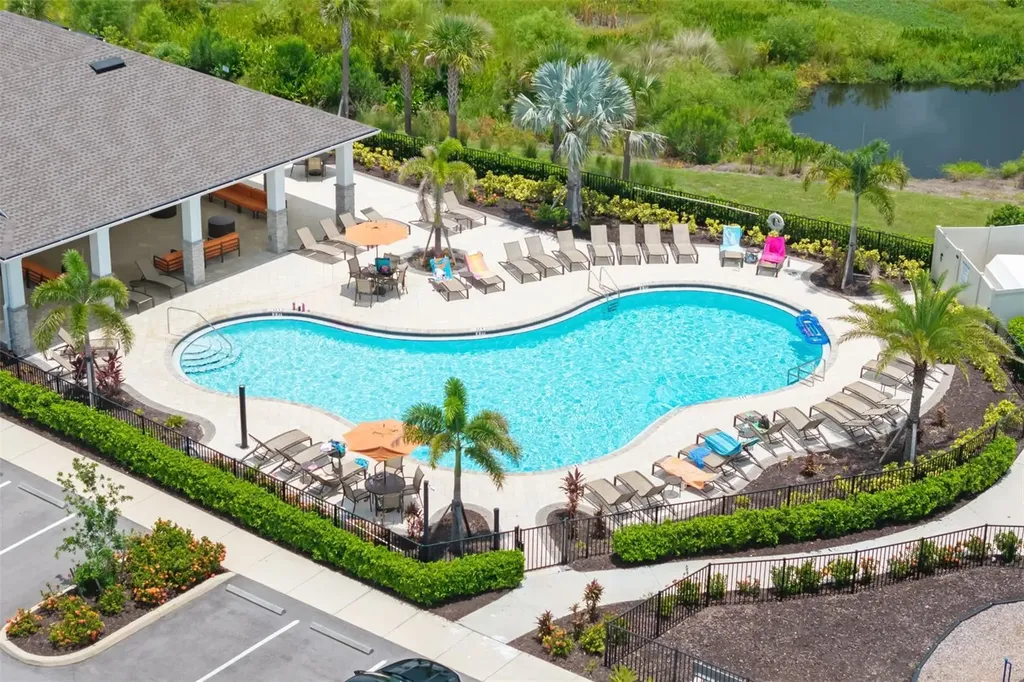 15905 5th Avenue E Bradenton FL 34212