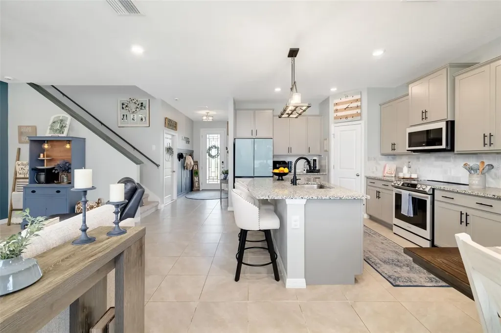 15905 5th Avenue E Bradenton FL 34212