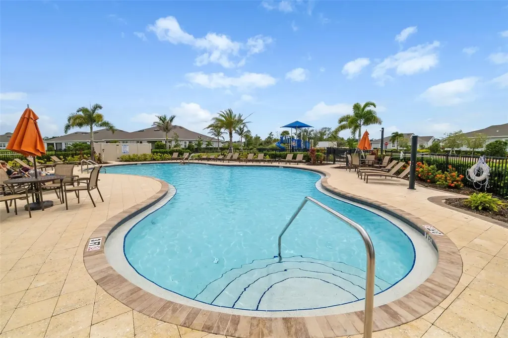 15905 5th Avenue E Bradenton FL 34212